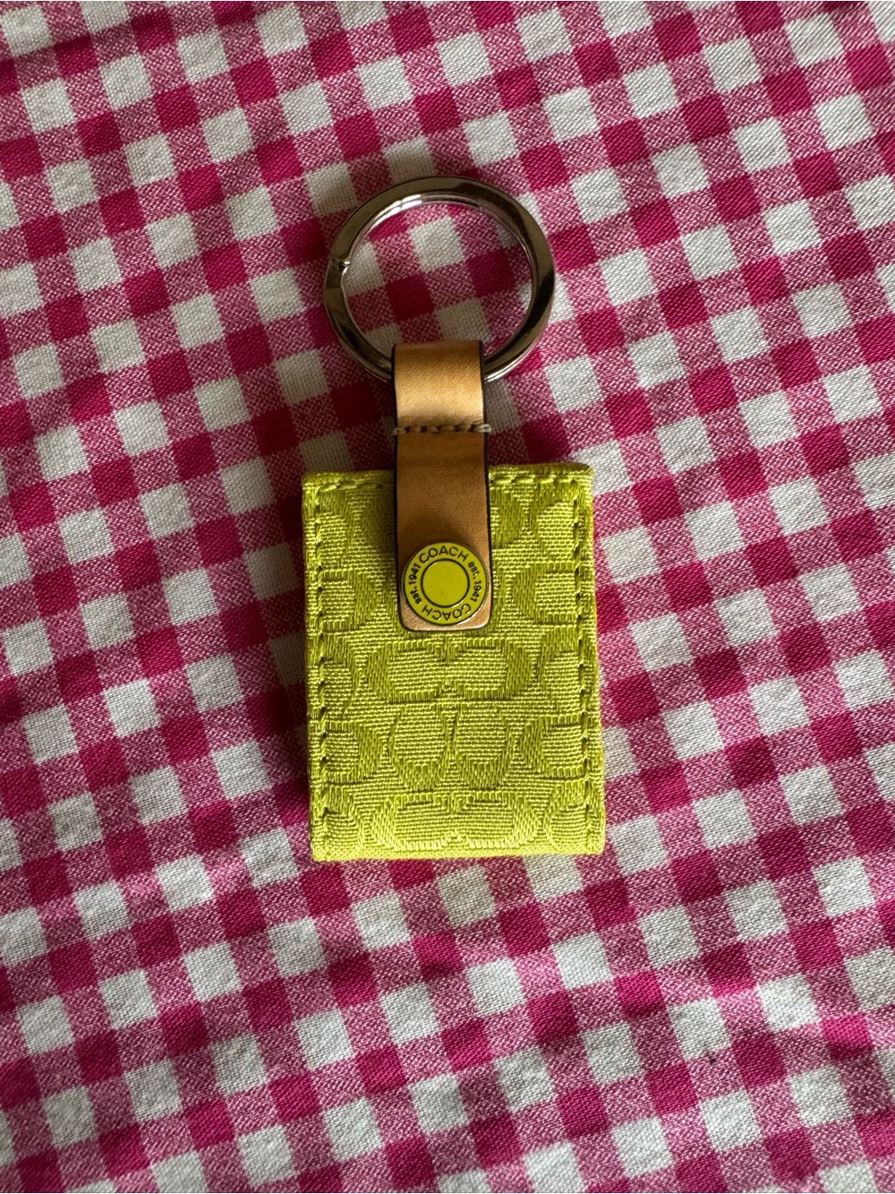 Coach Vintage Y2K Signature Chartreuse Green Photo Keychain EUC Rare color!